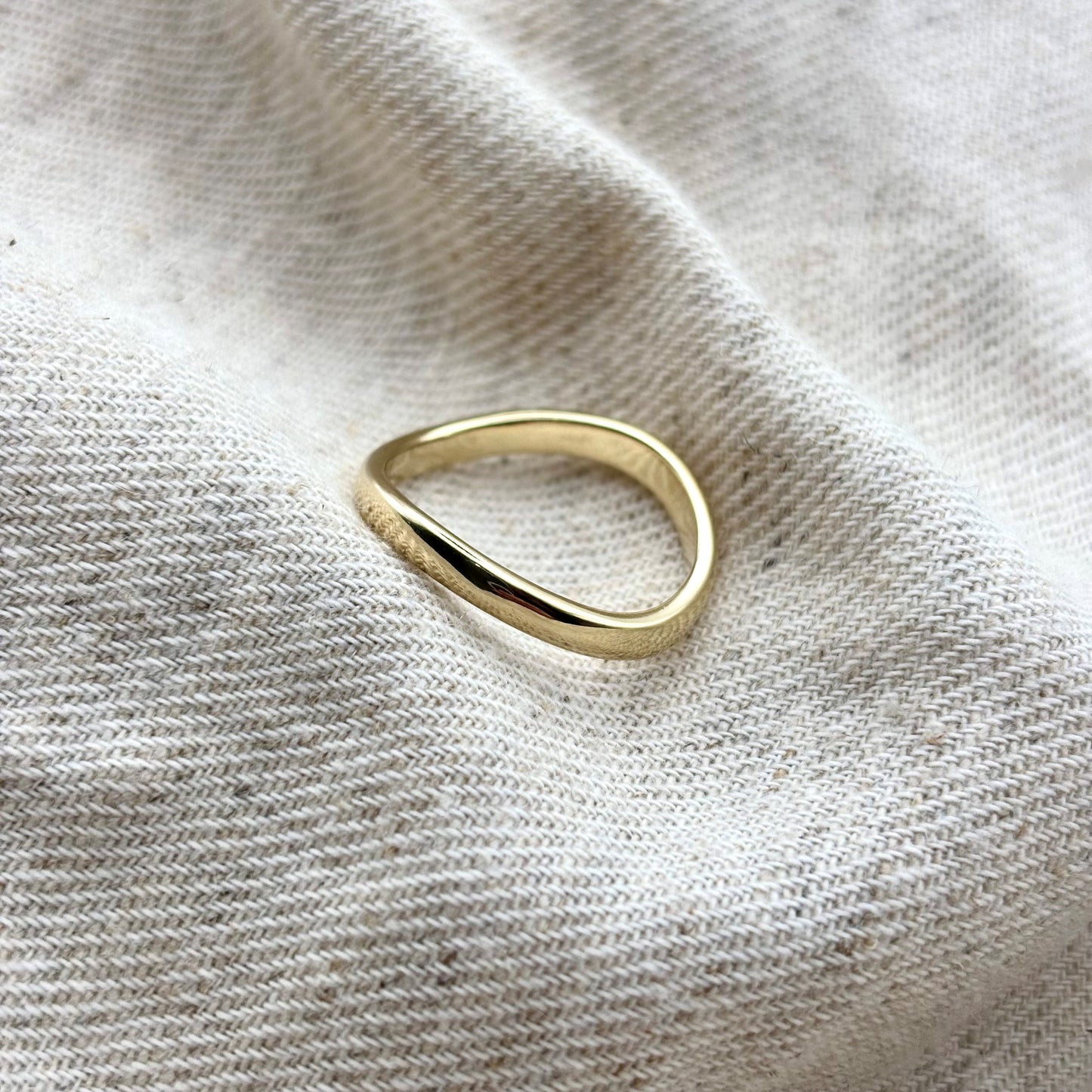 Serene Wave Ring